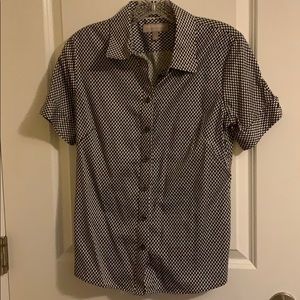 Women’s Banana Republic button-up shirt
